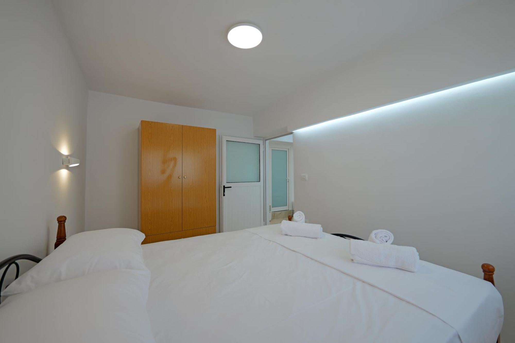 Livia'S Guesthouse كساميل المظهر الخارجي الصورة