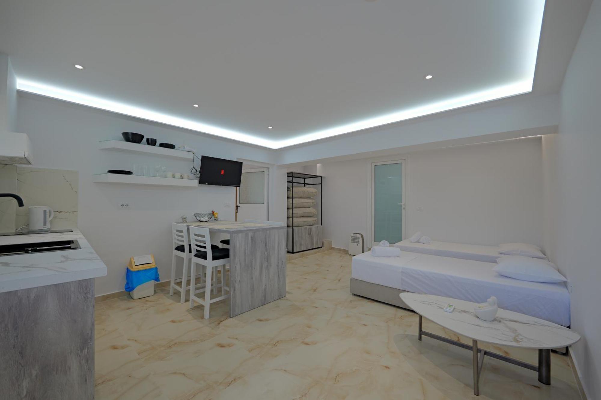 Livia'S Guesthouse كساميل المظهر الخارجي الصورة