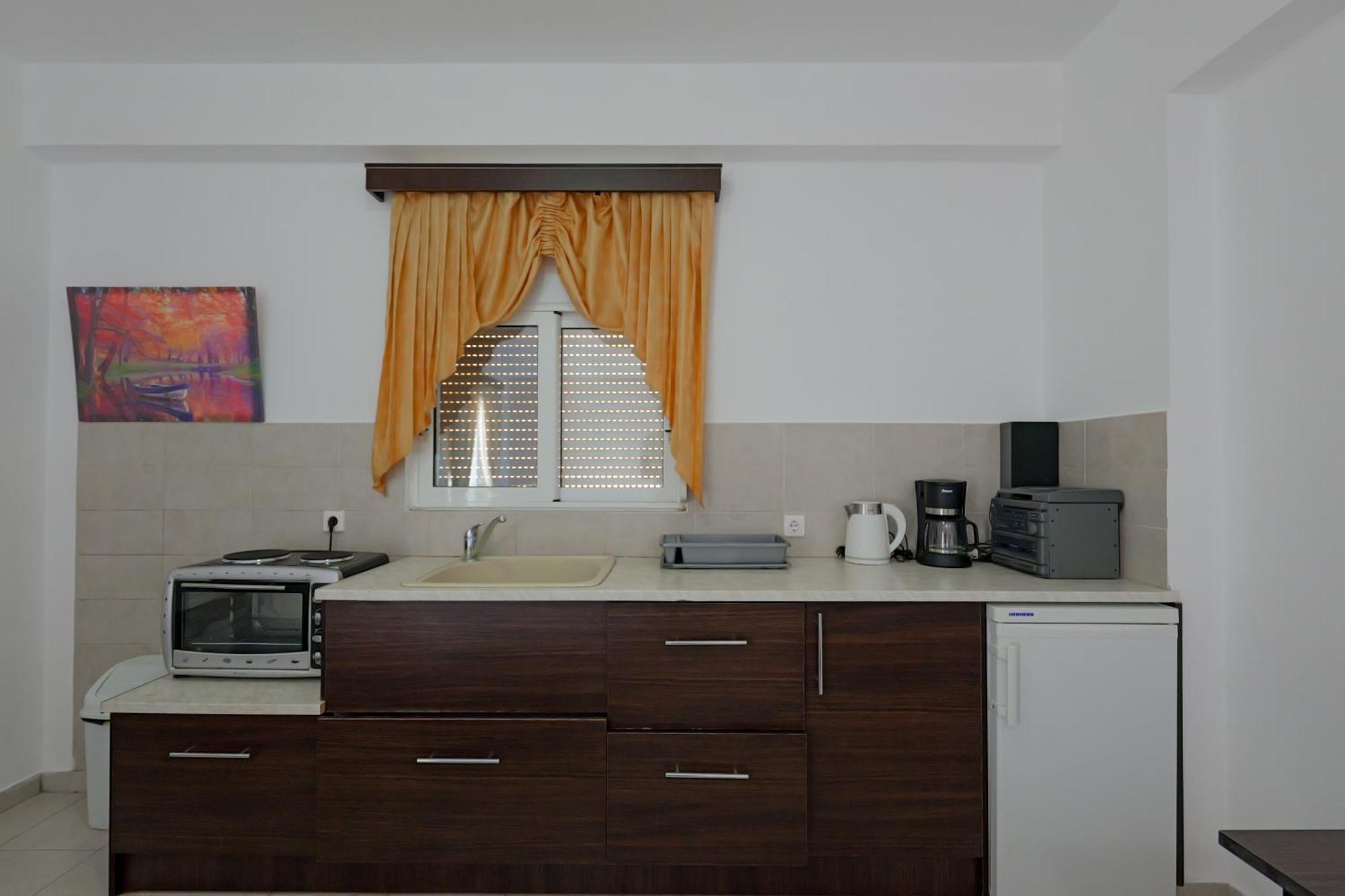 Livia'S Guesthouse كساميل المظهر الخارجي الصورة